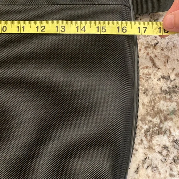 GnarlyFish hardshell computer briefcase. - Picture 5 of 6